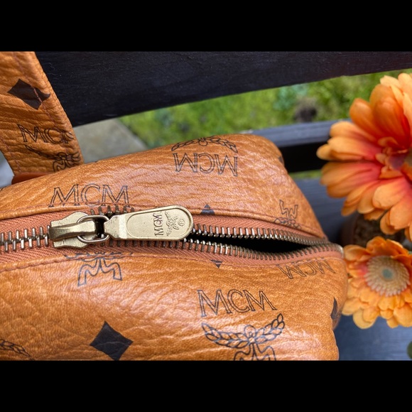 MCM Bag - Picture 3 of 8